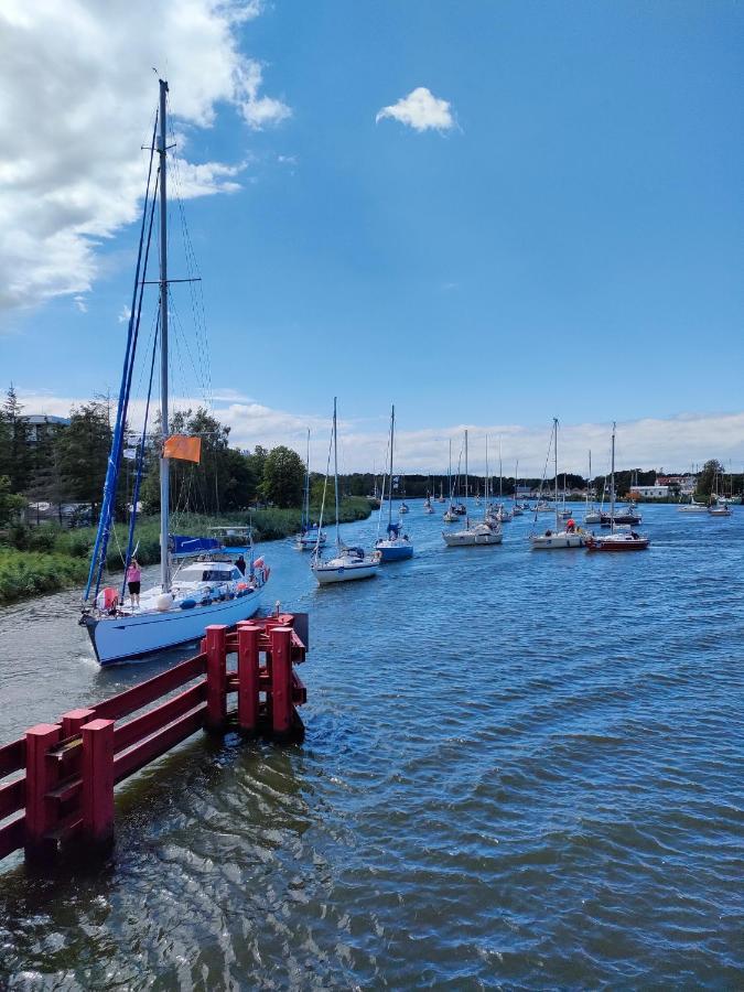 Plyniewoda - Caloroczne Domy Premium, Klimatyzacja, Kominek, Blisko Morza Dziwnów Exteriör bild